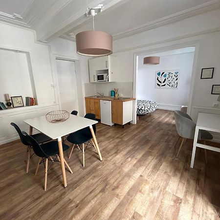 Appartement Cosy Charme Ancien Thizy-les-Bourgs ภายนอก รูปภาพ