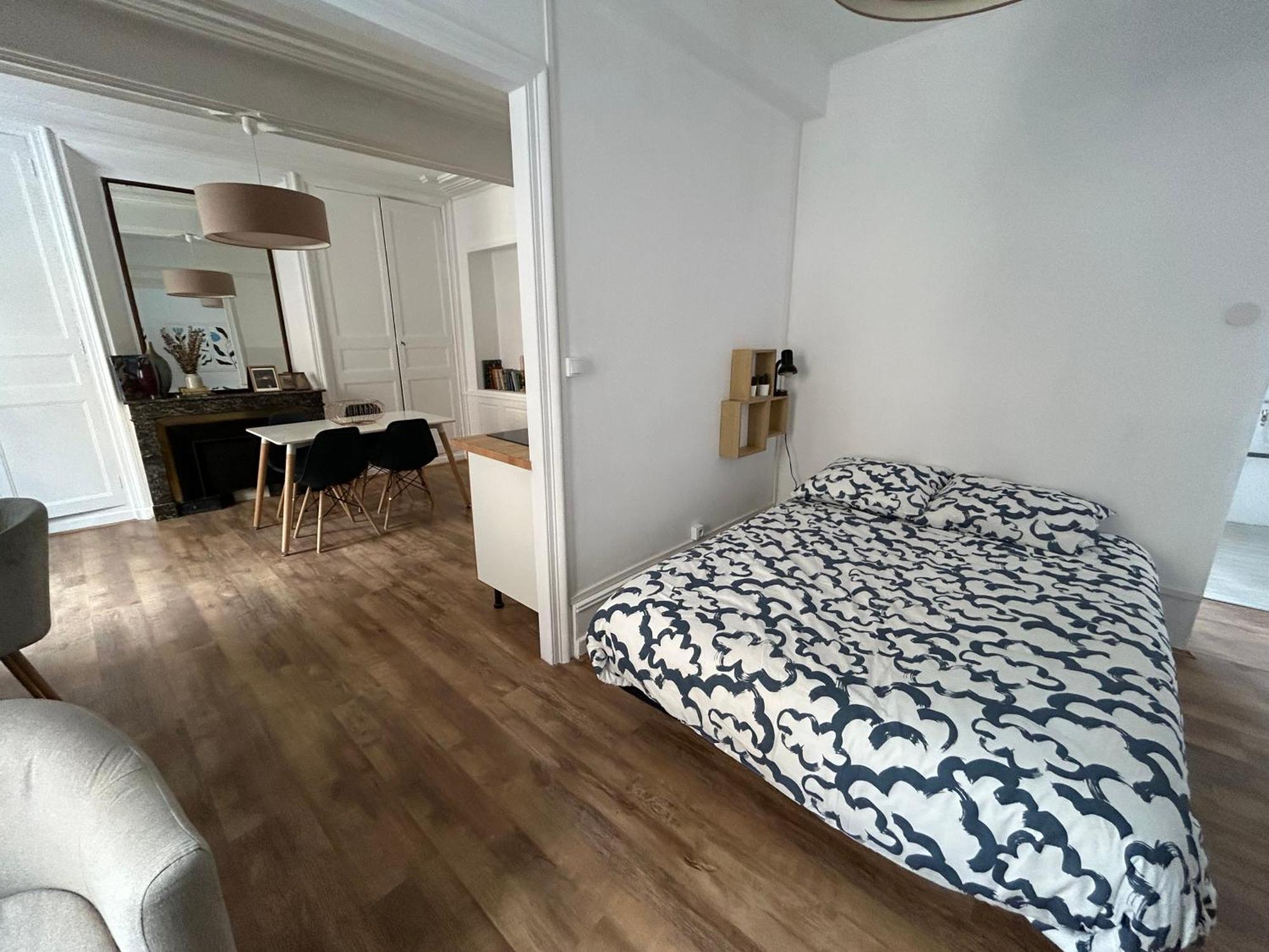 Appartement Cosy Charme Ancien Thizy-les-Bourgs ภายนอก รูปภาพ